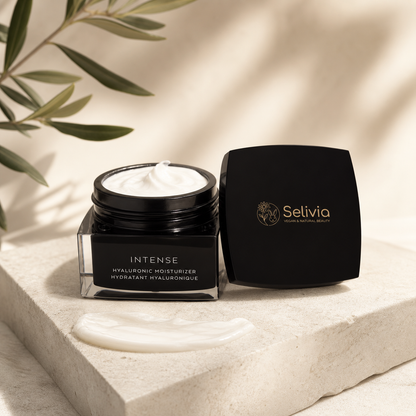 Hyaluronic Acid Moisturizer for Deep Overnight Hydration